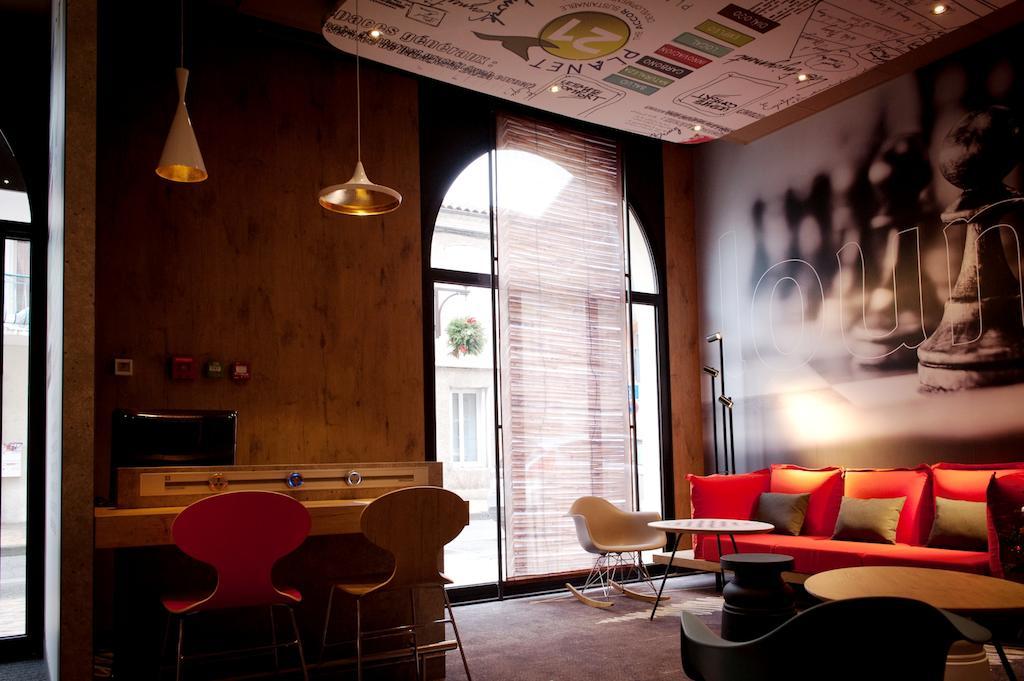 Hotel Ibis Agen Centre Gare Exterior foto